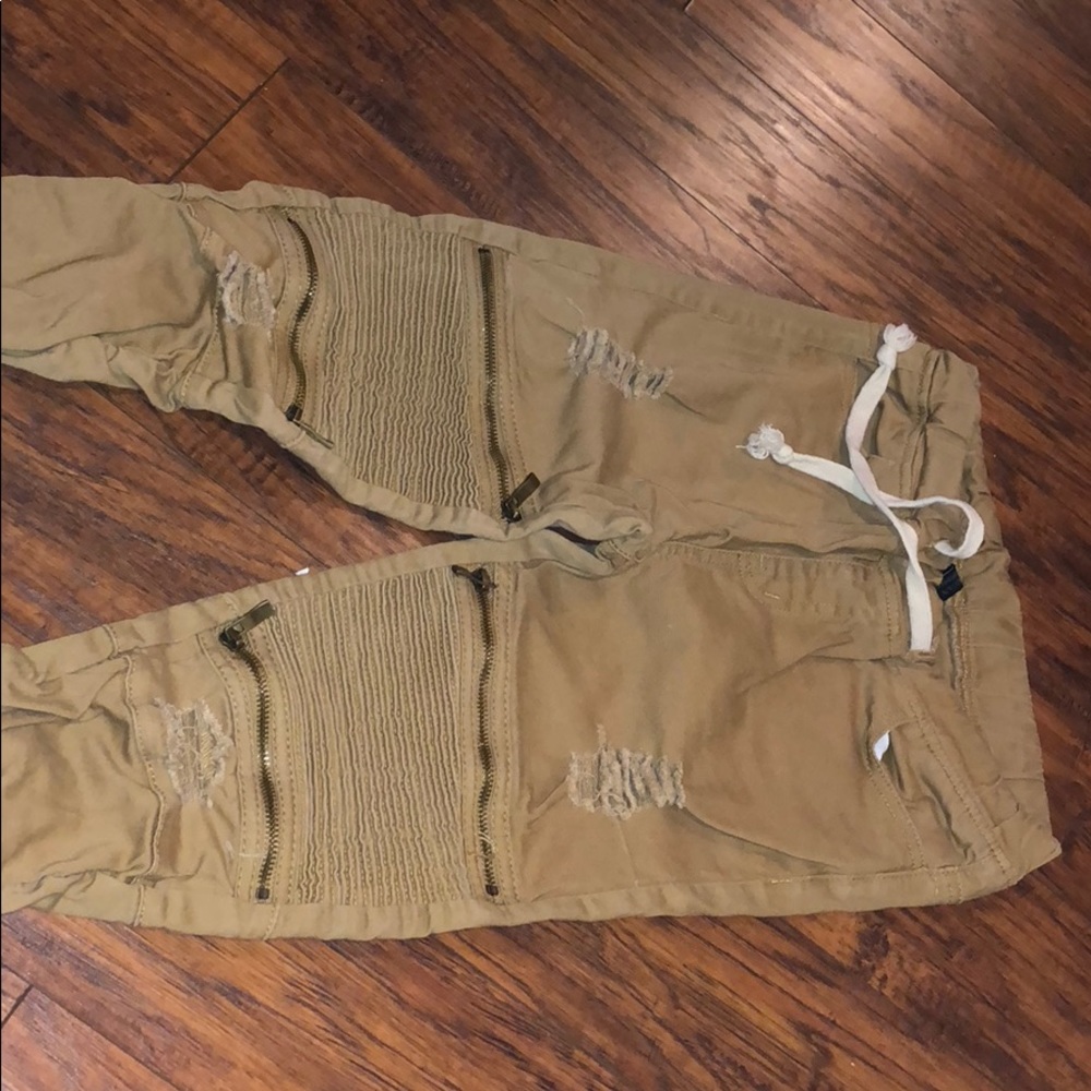 Biker jeans (khaki) SIZE:MEDIUM 8-10